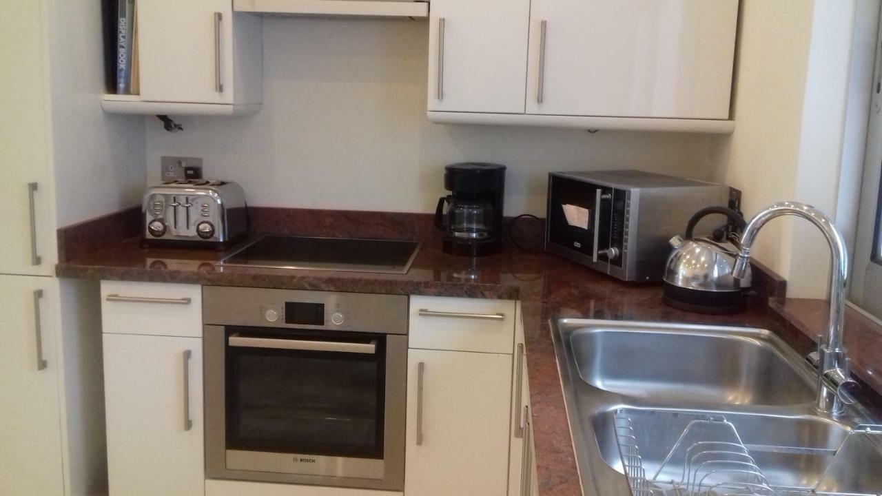 Amathusia Beach Apartment Lemesós Eksteriør bilde